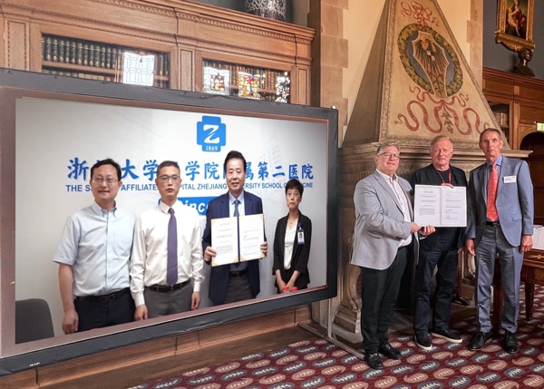 EuroEyes unterzeichnet Drei-Parteien-Vertrag über die gegenseitige Zusammenarbeit mit führenden medizinischen Universitäten in der VR China und Deutschland