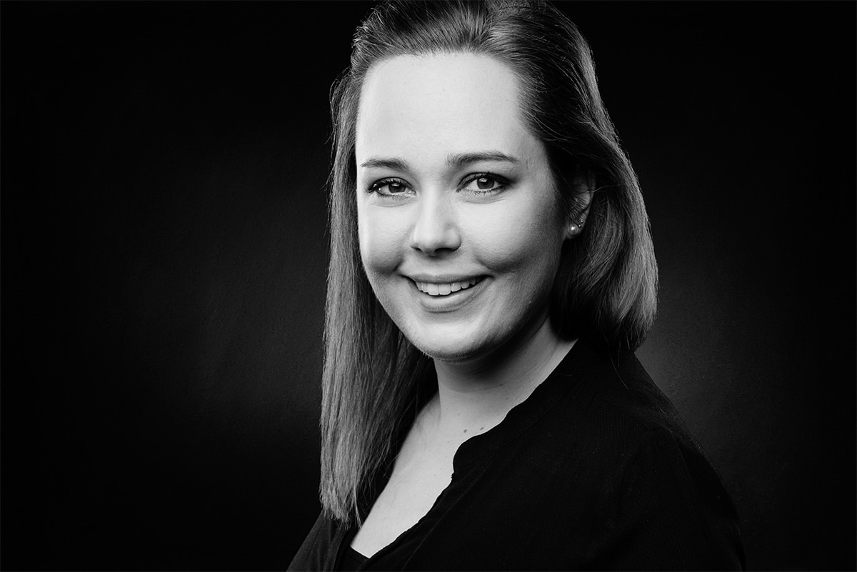 Nina Mähliß, einer ehemaligen Patientin der EuroEyes Klinik in Frankfurt