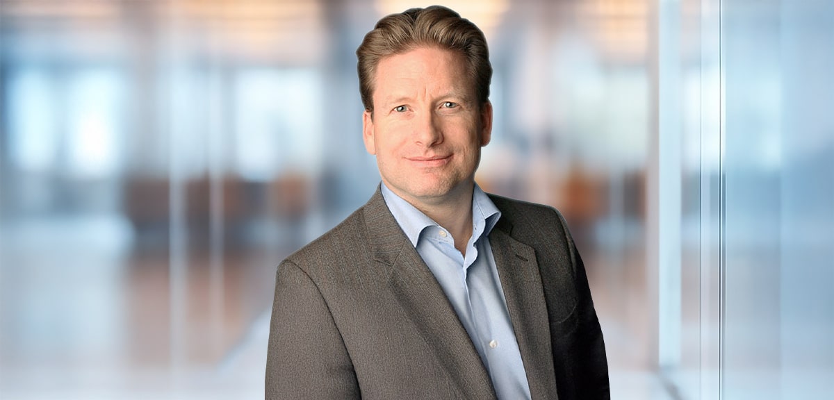 Dr med Peter Galambos portrait