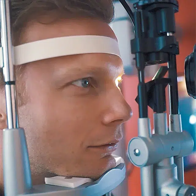 Erfahrungsbericht-Christian-Stuebi-Stuebinger-SMILE-Augenlasern-EuroEyes-Hamburg-motiv1 Erfahrungsbericht Christian Stuebi Stuebinger SMILE Augenlasern EuroEyes Hamburg motiv1