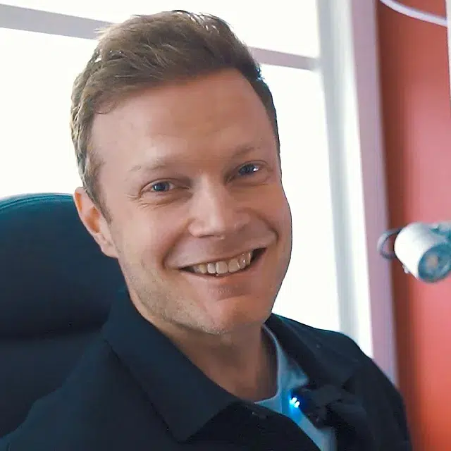 Erfahrungsbericht-Christian-Stuebi-Stuebinger-SMILE-Augenlasern-EuroEyes-Hamburg-motiv3 Erfahrungsbericht Christian Stuebi Stuebinger SMILE Augenlasern EuroEyes Hamburg motiv3